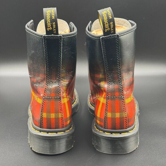 Dr. Marten 1460 Tartan Backhand Straw Grain Boots - Picture 4 of 9